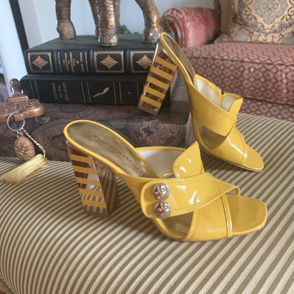 Marc Jacob shoes block heels pre owned. - Picture 2 of 7